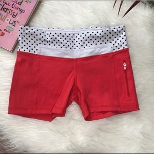 Lululemon spandex shorts size 4